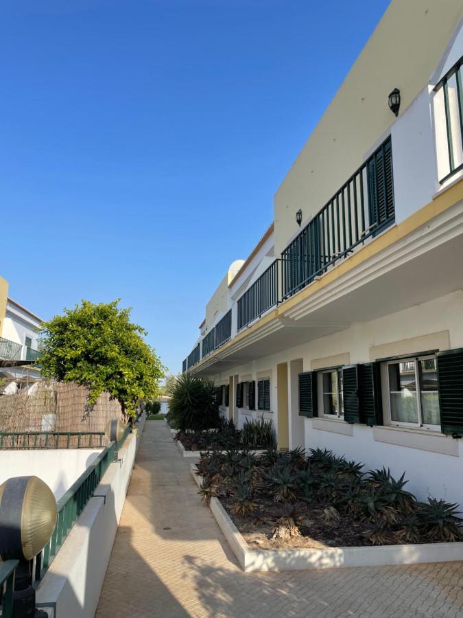 Casa Oliveiras *